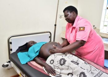 Poor mothers bleed to death as unscrupulous health workers sell blood